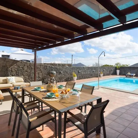 Europa Villa Nazaret